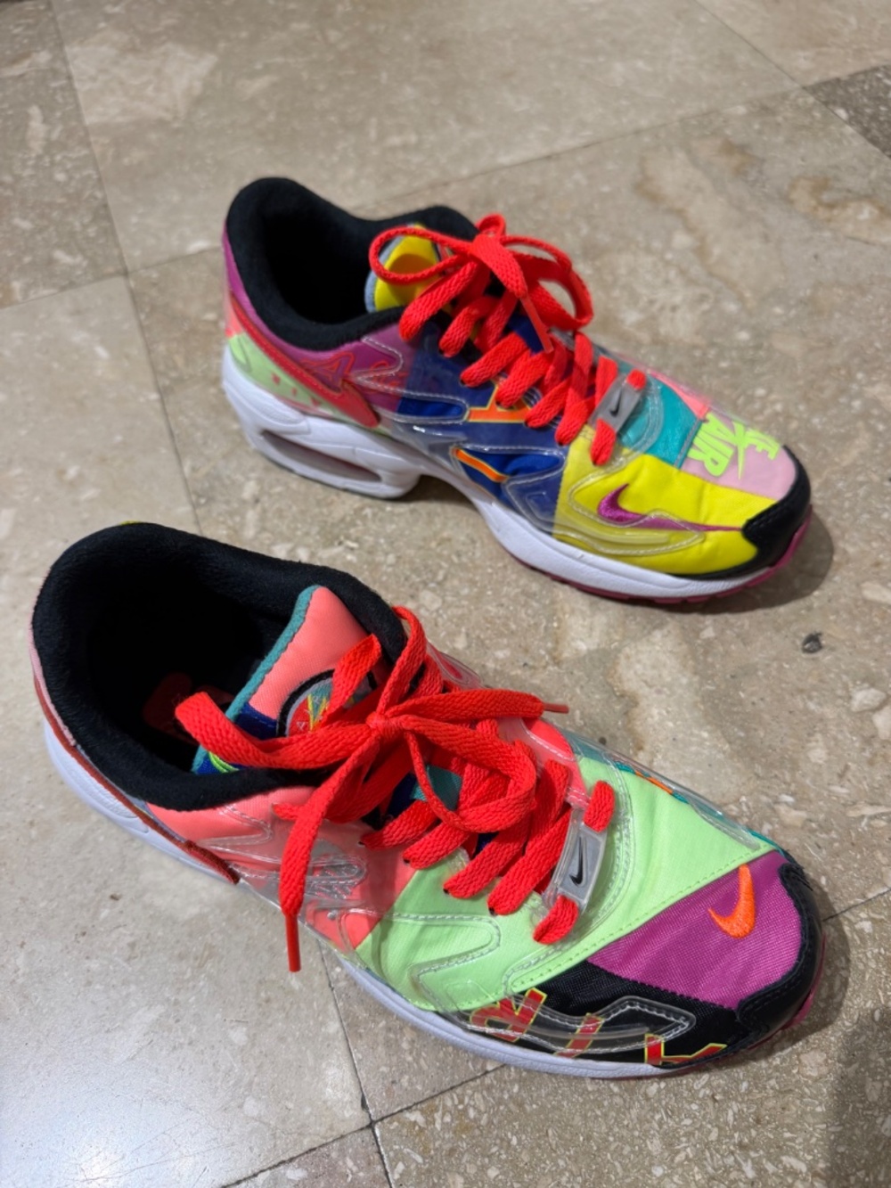 Shoes - Picture 7 of 8